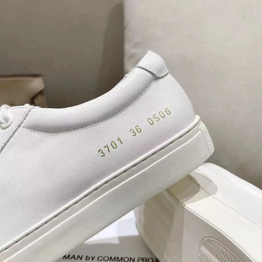 👟👟Ex-factory price 440👟👟 Marni Mani, popular online celebrity style, Taobao, popular single style in physical stores! Thick-soled, elevated classic cross-strap, color-blocked flat-soled cowhide open-toe European and American style women's sandals. Fabric: Cowhide Lining: Sheepskin Outsole: Rubber Button: Gold Size: 35-40